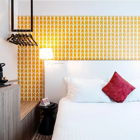 The Originals Boutique, Maison Montmartre Les Puces 4*