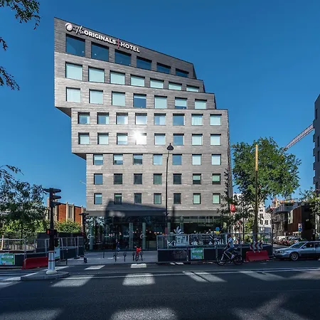 Hotel The Originals Boutique, Maison Montmartre Les Puces Paris