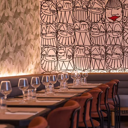 Hotel The Originals Boutique, Maison Montmartre Les Puces