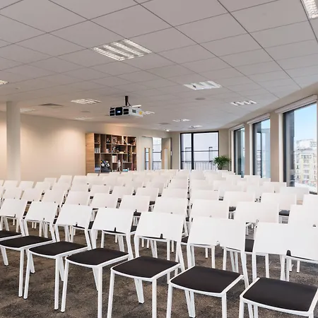 The Originals Boutique, Maison Montmartre Les Puces