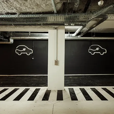 The Originals Boutique, Maison Montmartre Les Puces Ξενοδοχείο