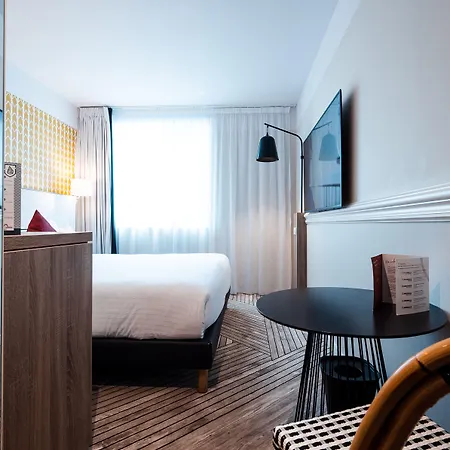 The Originals Boutique, Maison Montmartre Les Puces Ξενοδοχείο 4*