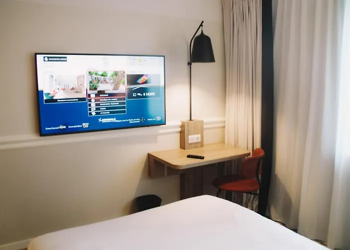 The Originals Boutique, Maison Montmartre Les Puces Hotel