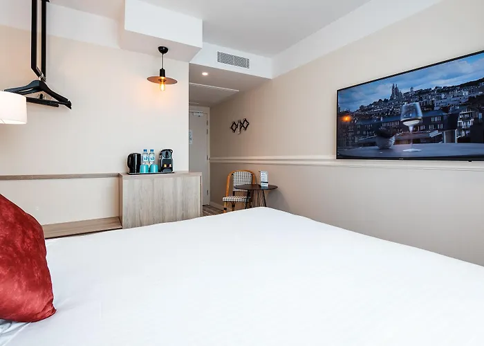 The Originals Boutique, Maison Montmartre Les Puces Paryż