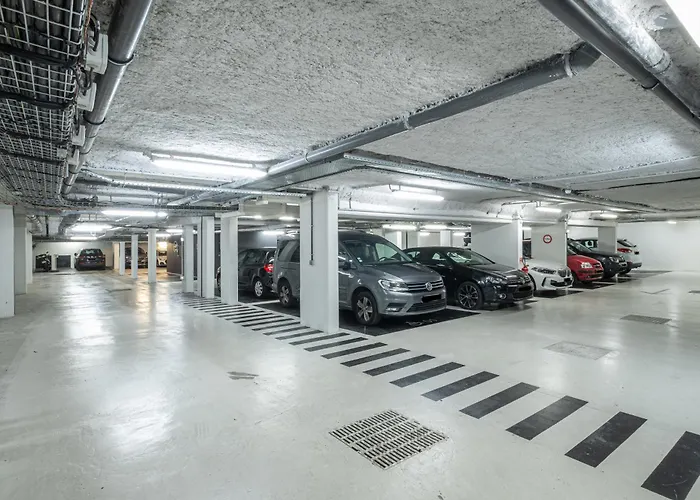 Hotel The Originals Boutique, Maison Montmartre Les Puces