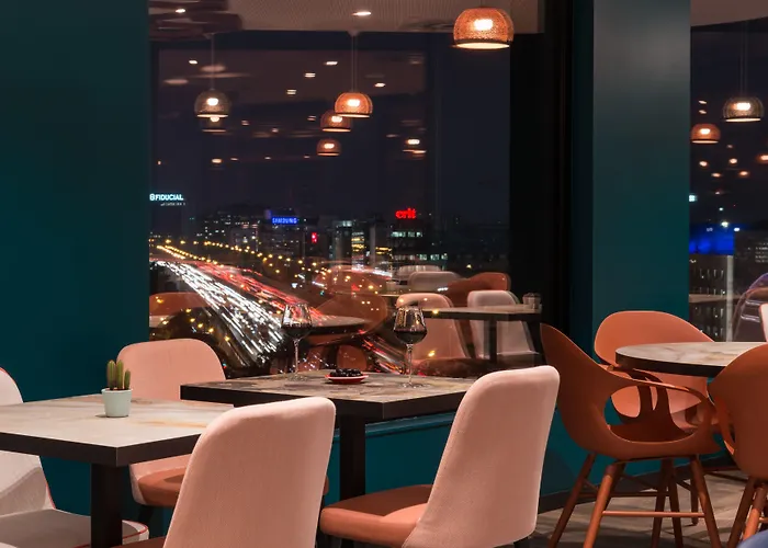 The Originals Boutique, Maison Montmartre Les Puces 4* Paryż